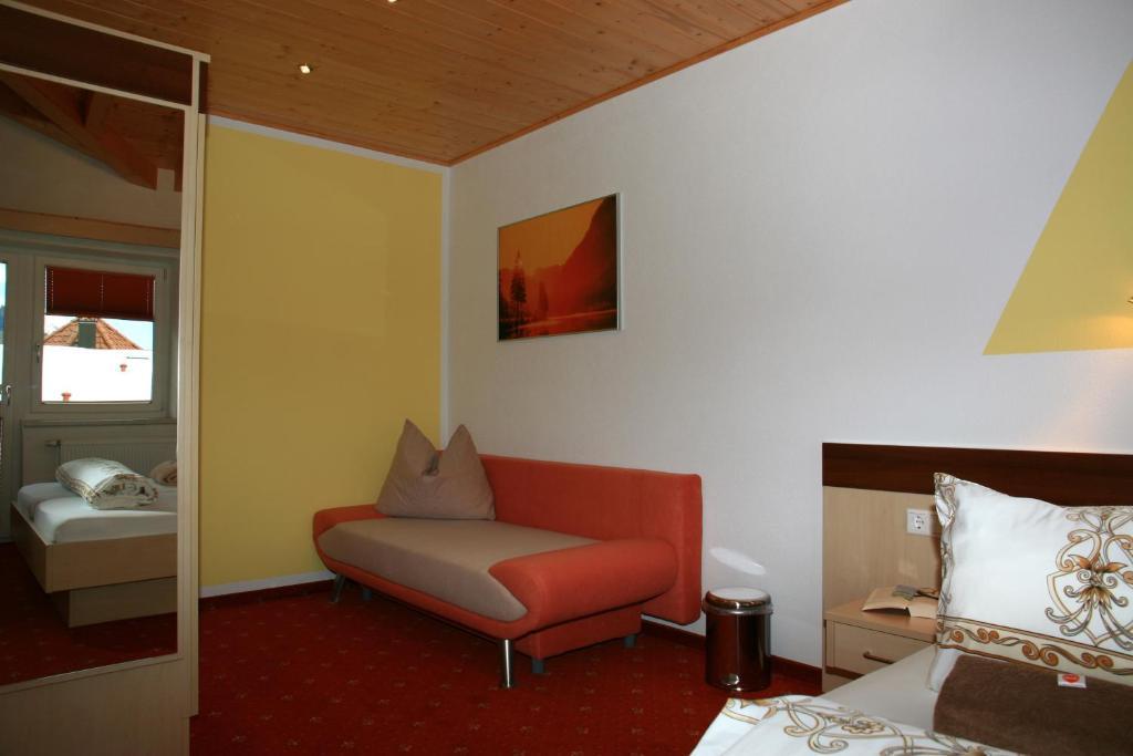 Appartements 4 Jahreszeiten Ehrwald Pokoj fotografie