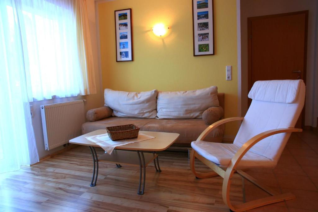 Appartements 4 Jahreszeiten Ehrwald Pokoj fotografie